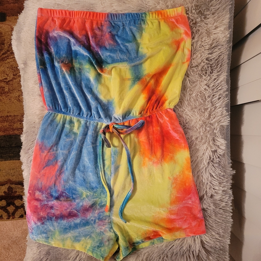 Chic Me multicolor  Romper. Size L